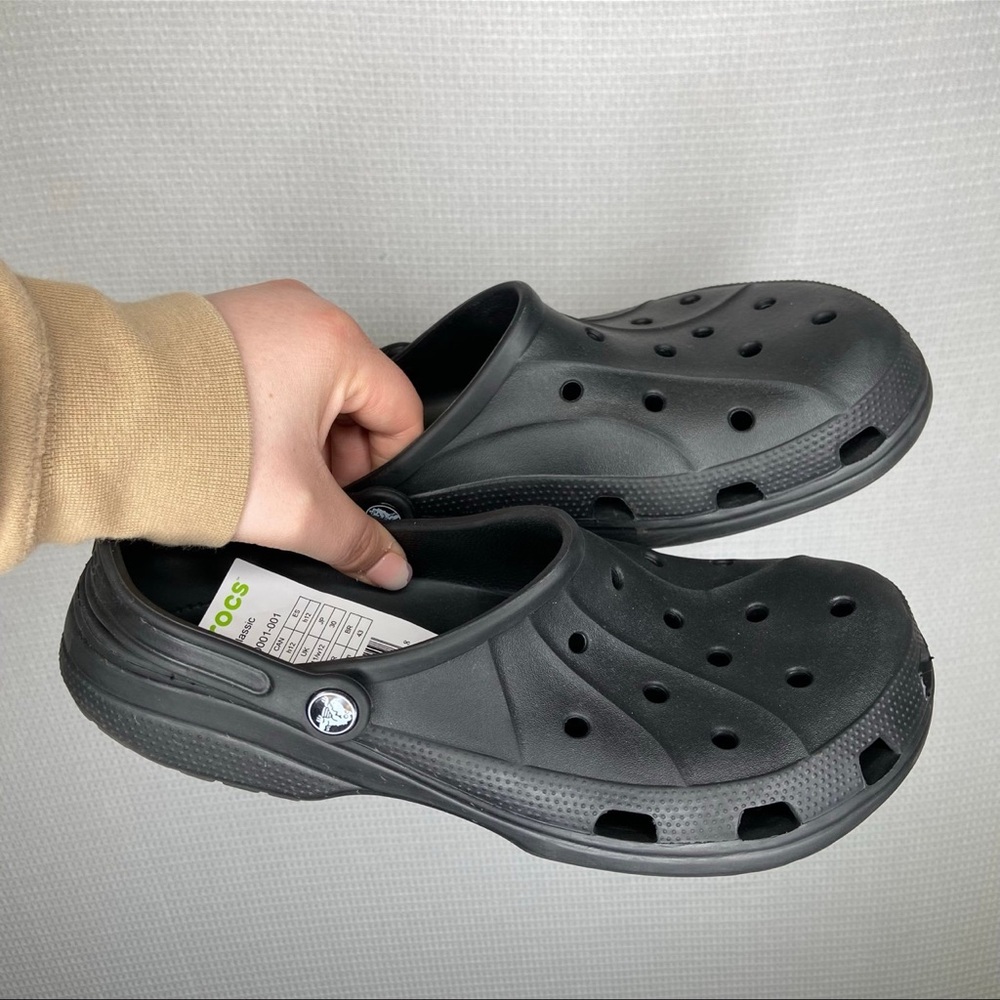 Crocs - Picture 2 of 4